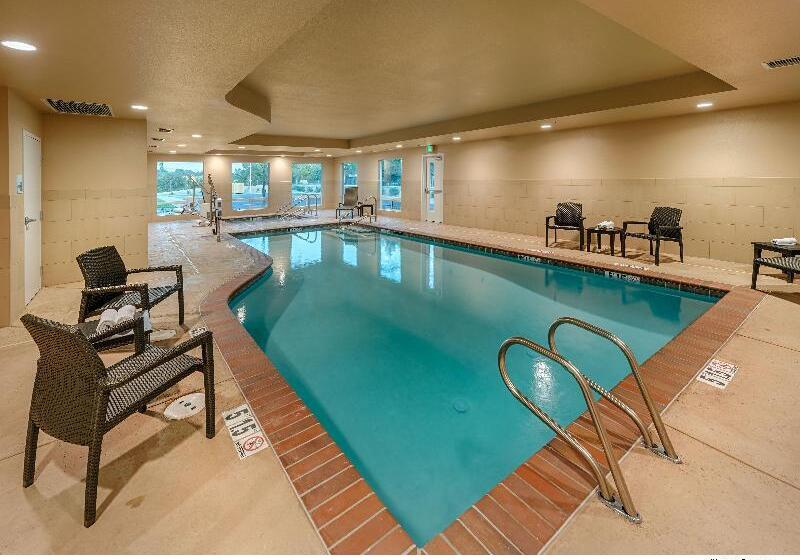 酒店 Hampton Inn & Suites Red Bluff