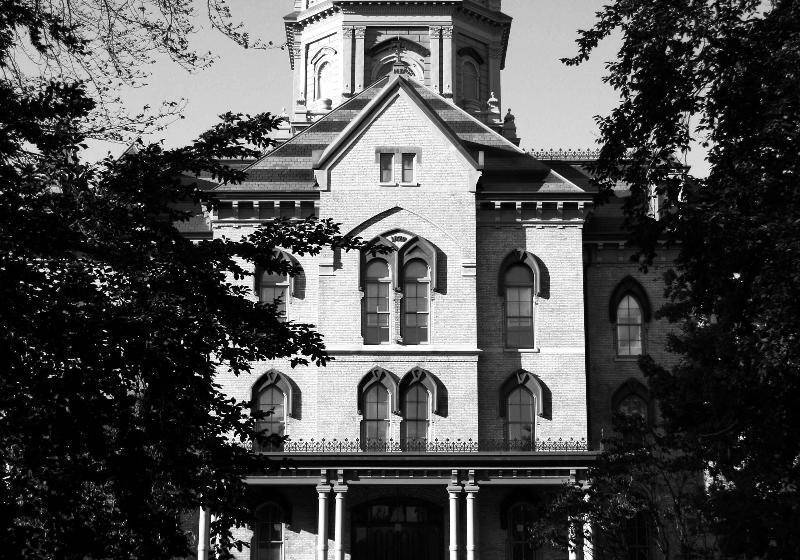 فندق Larkspur Landing South Bend