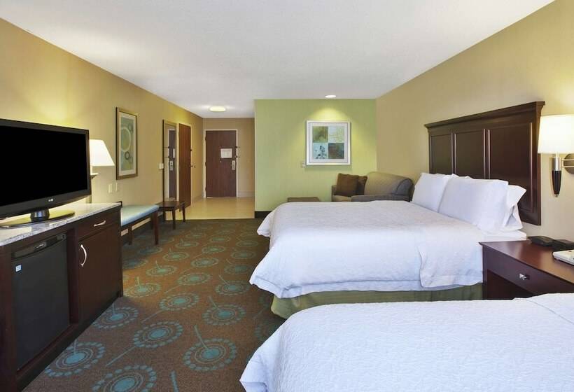 فندق Larkspur Landing South Bend