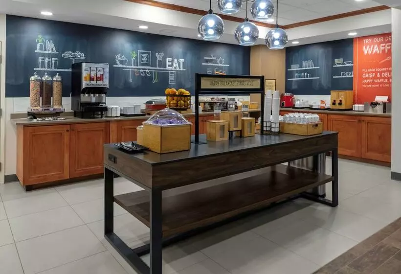 호텔 Hampton Inn Gretna   Smith Mountain Lake