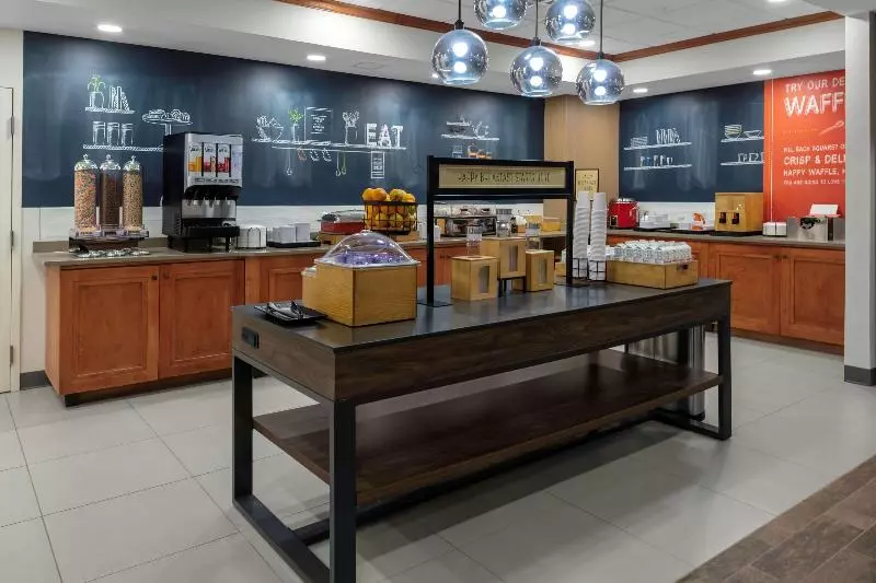 호텔 Hampton Inn Gretna   Smith Mountain Lake