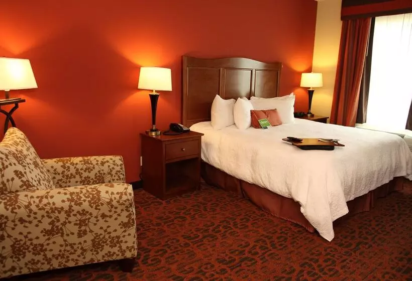 호텔 Hampton Inn & Suites Bastrop