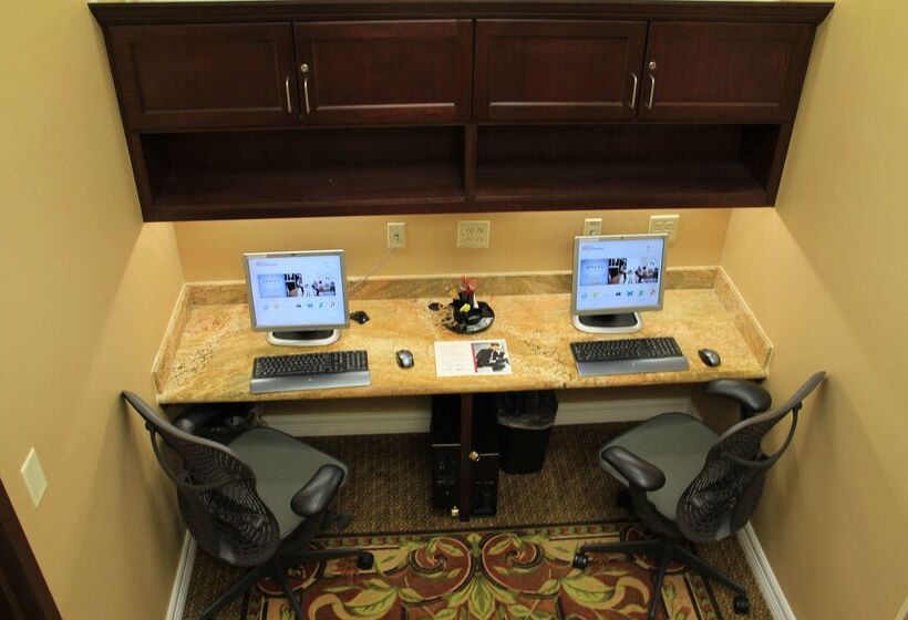 בית מלון כפרי Hilton Garden Inn Houston West Katy