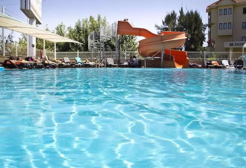 Отель Holiday City