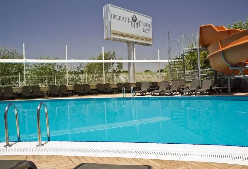 Отель Holiday City