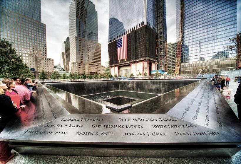 Holiday Inn Express Wall Street, An Ihg Hotel