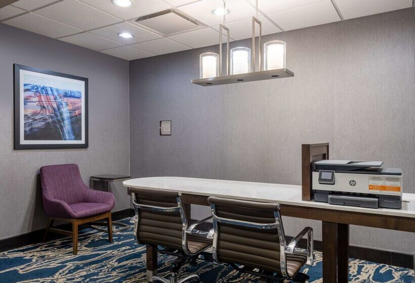 Hotelli Homewood Suites By Hilton Cedar Rapidsnorth