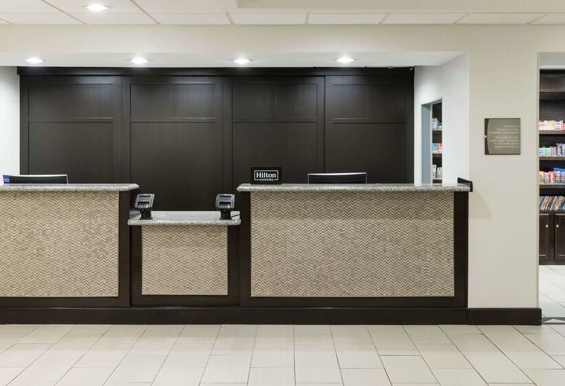 Hotelli Homewood Suites By Hilton Cedar Rapidsnorth
