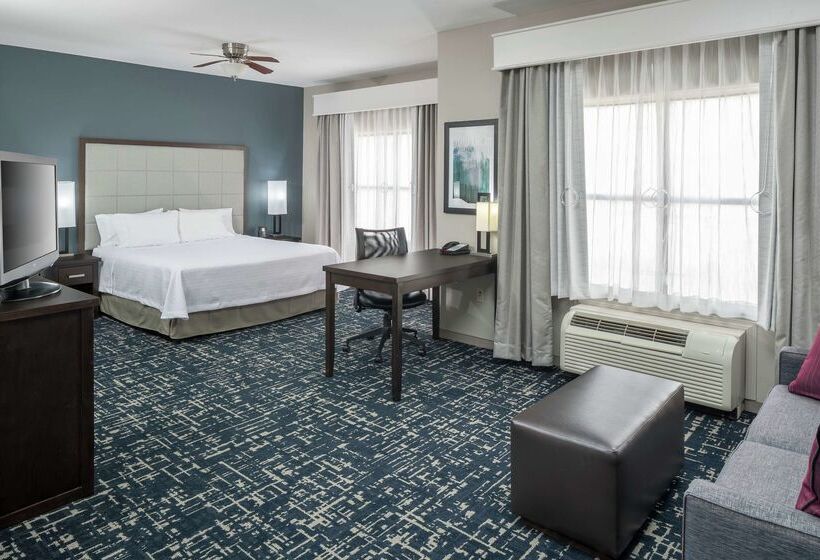 Hotelli Homewood Suites By Hilton Cedar Rapidsnorth