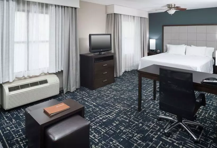 Hotel Homewood Suites By Hilton Cedar Rapidsnorth