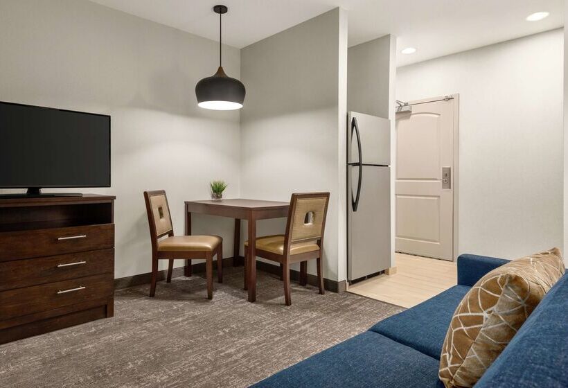 فندق Homewood Suites Fort Wayne