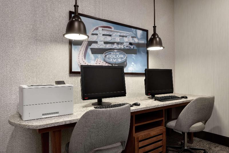 فندق Homewood Suites Fort Wayne