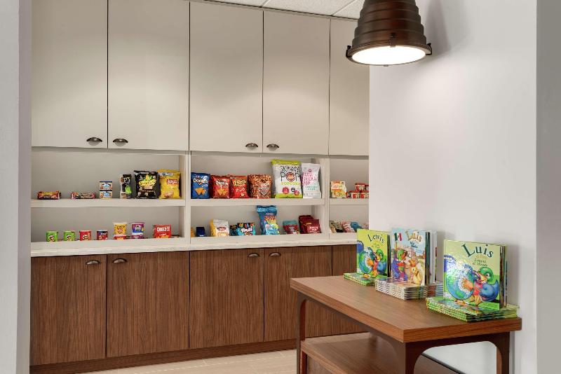 فندق Homewood Suites Fort Wayne