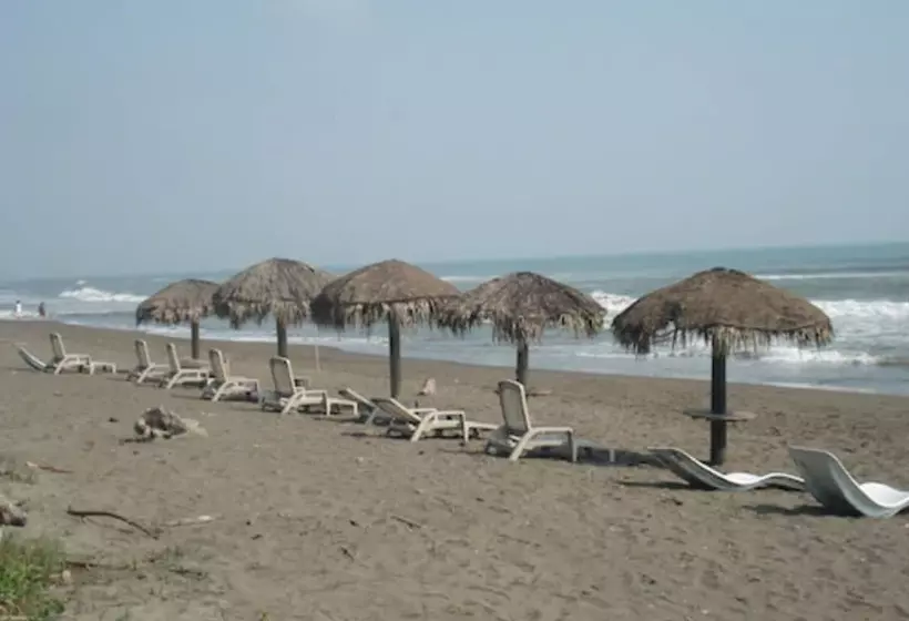 Отель Istirinchá