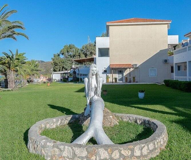 בית מלון כפרי Marina Bay