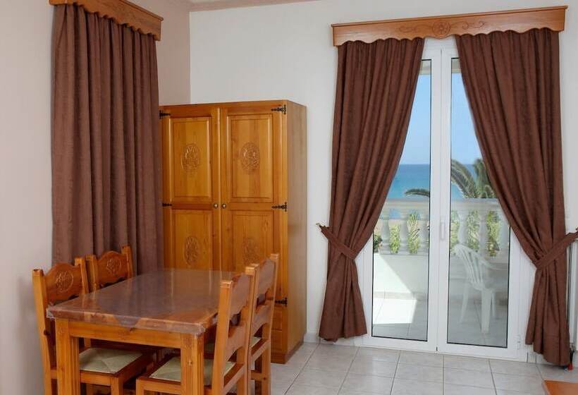 בית מלון כפרי Marina Bay