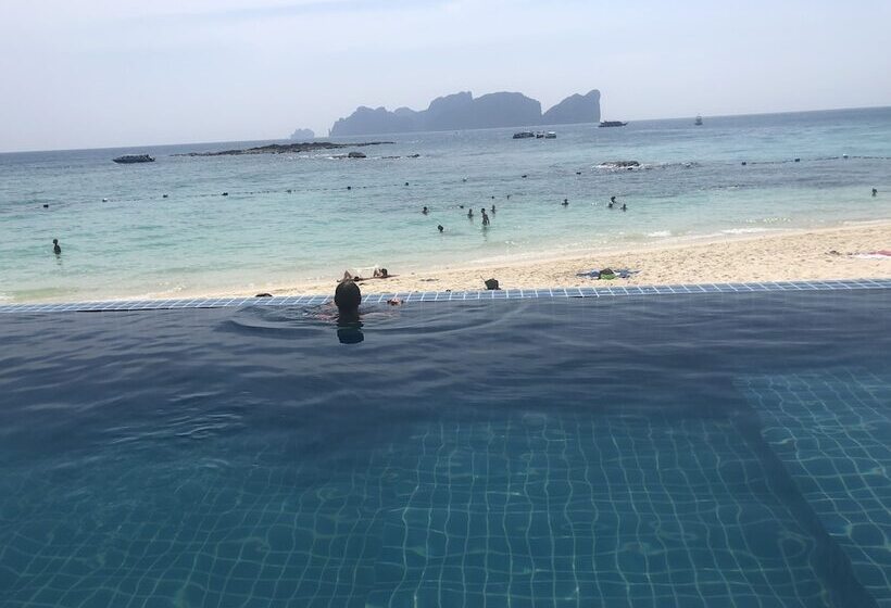 Отель Phi Phi The Beach Resort