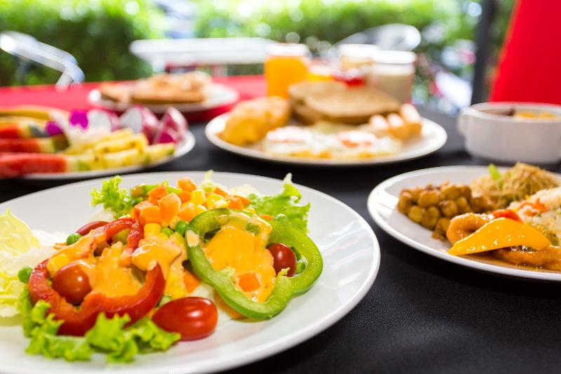 ホテル Pj Patong Resortel