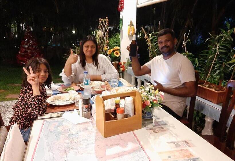 هتل D&k Smiley Phuket Resort