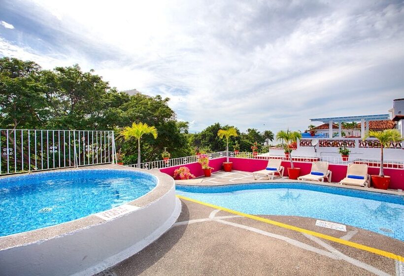 Suites Plaza Del Rio Family Hotel Malecón Centro