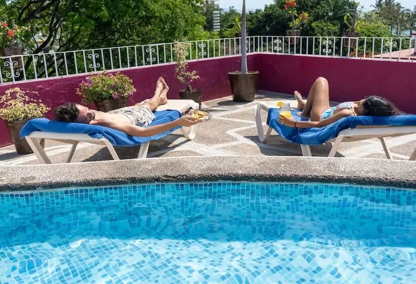 Suites Plaza Del Rio Family Hotel Malecón Centro