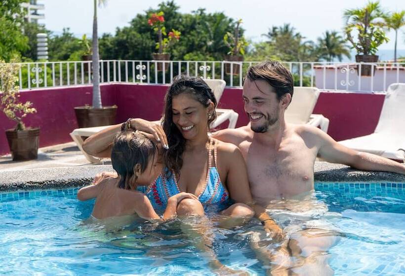 Suites Plaza Del Rio Family Hotel Malecón Centro