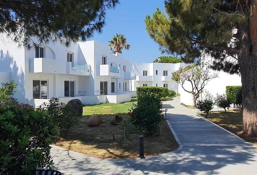 ホテル Summer Village Of Hippokrates   Adults Only