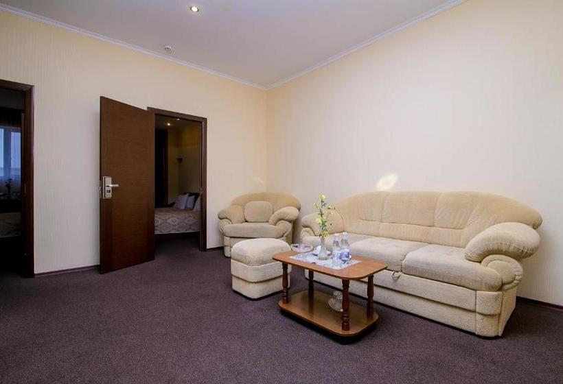 בית מלון כפרי Sunlight