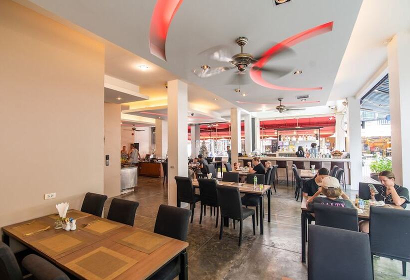 هتل The Lantern Resorts Patong Sha Extra Plus