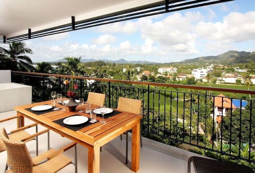 فندق The Park Surin By Resava