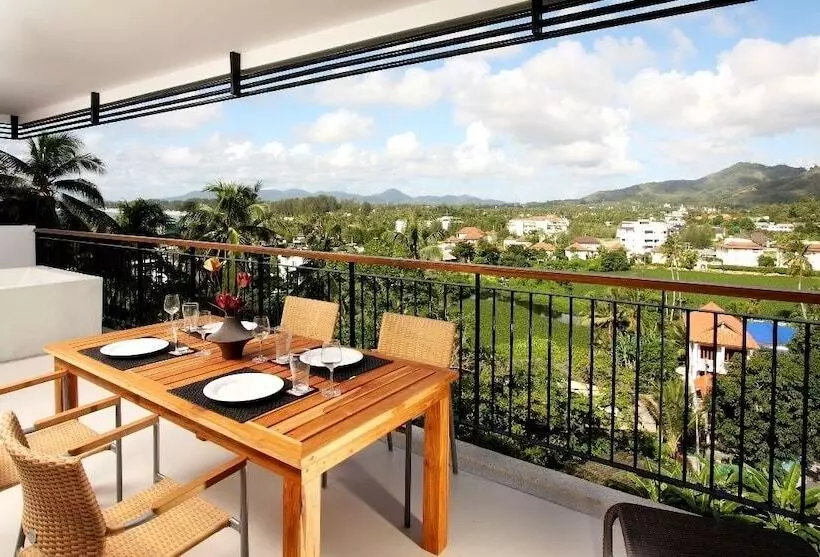 فندق The Park Surin By Resava