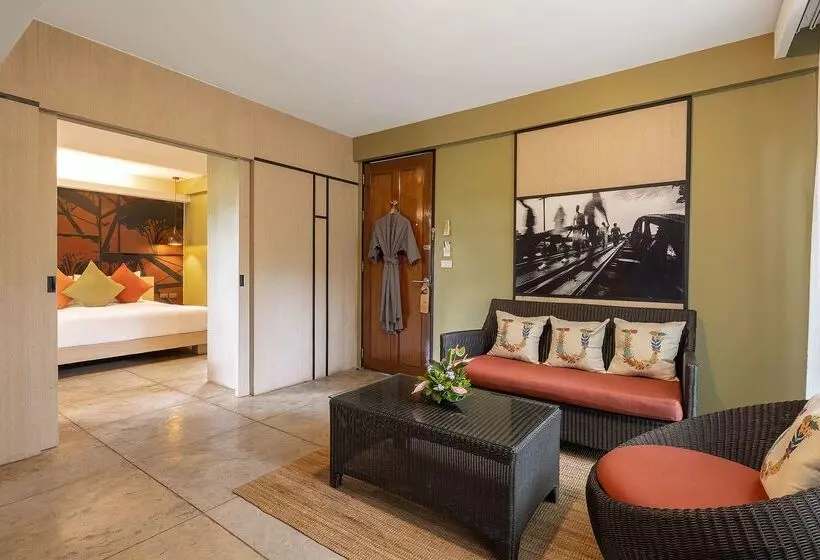 호텔 U Inchantree Kanchanaburi