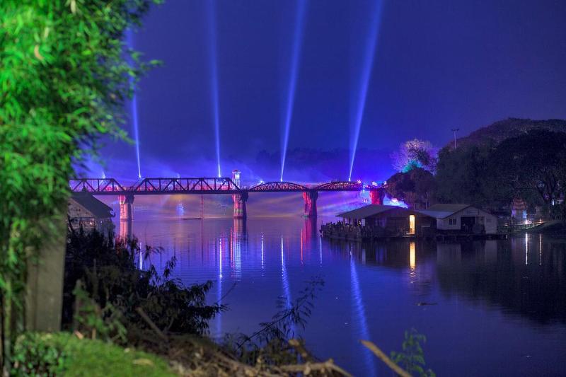 هتل U Inchantree Kanchanaburi