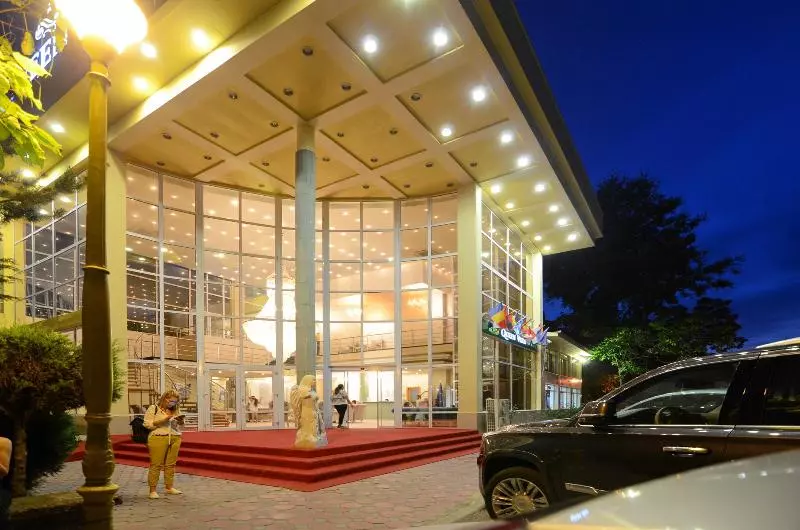 ホテル Queen Vera