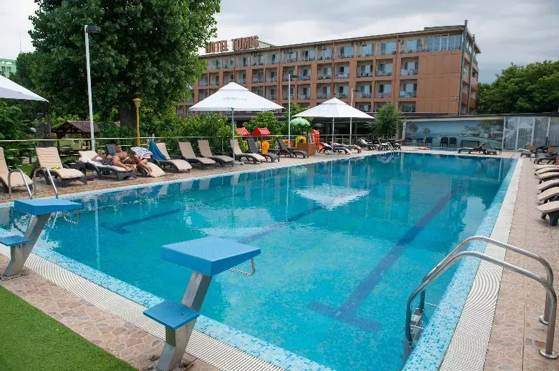 ホテル Queen Vera