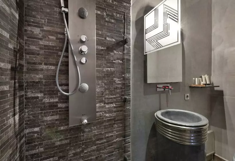 هتل Villa Makassar