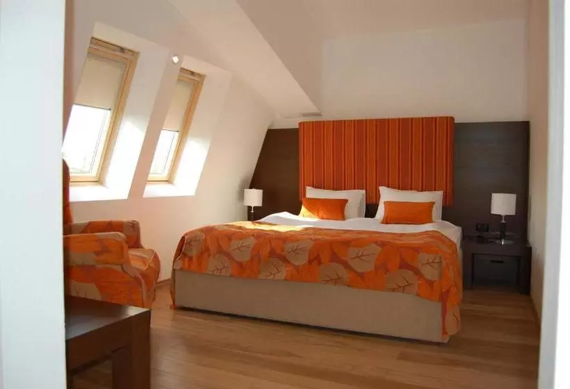 בית מלון כפרי Wolf 2