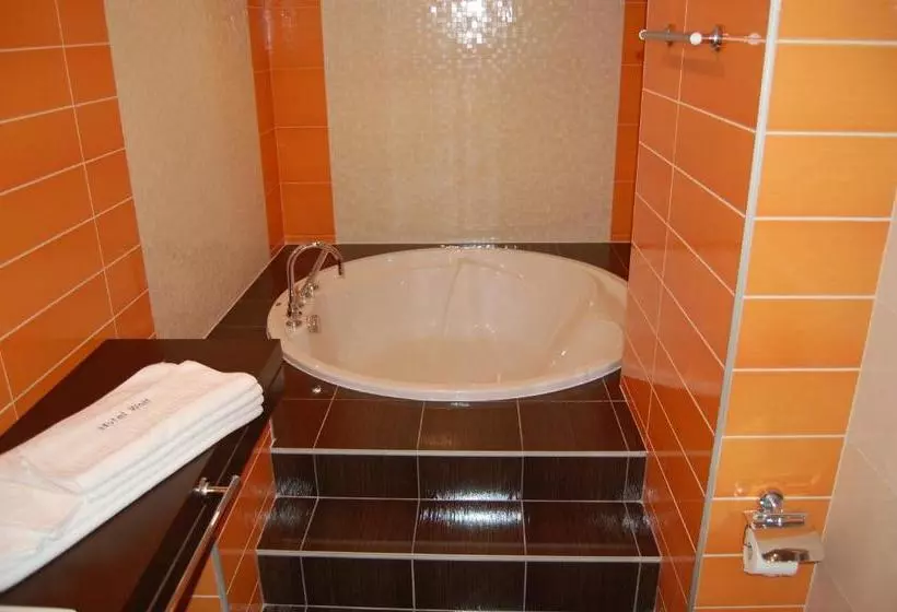 בית מלון כפרי Wolf 2