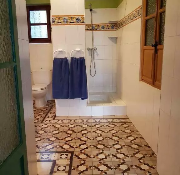 ユースホステル Mesón La Hospedería