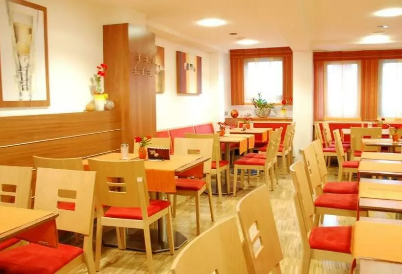 Hotelli Schell Schokoladen