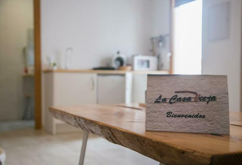 Apartamentos Turísticos La Casa Vieja