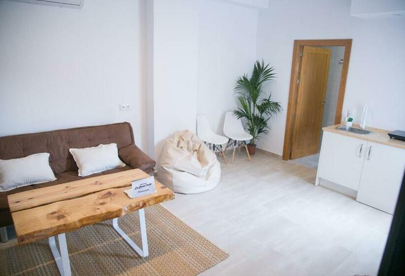 Apartamentos Turísticos La Casa Vieja