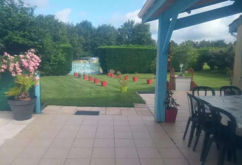 Aamiaismajoitus (B&B) Ferme De Cartignac