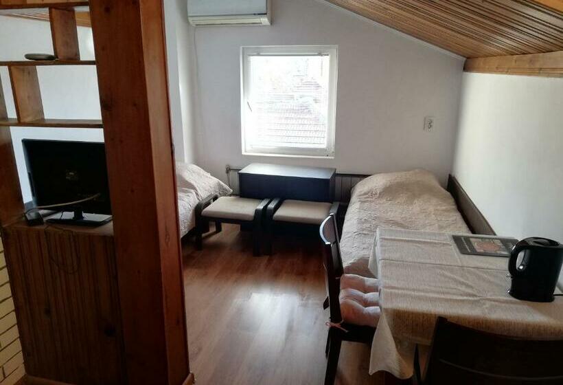 Пансион Guest Room Asparuh