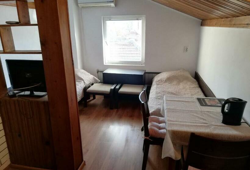 Пансион Guest Room Asparuh