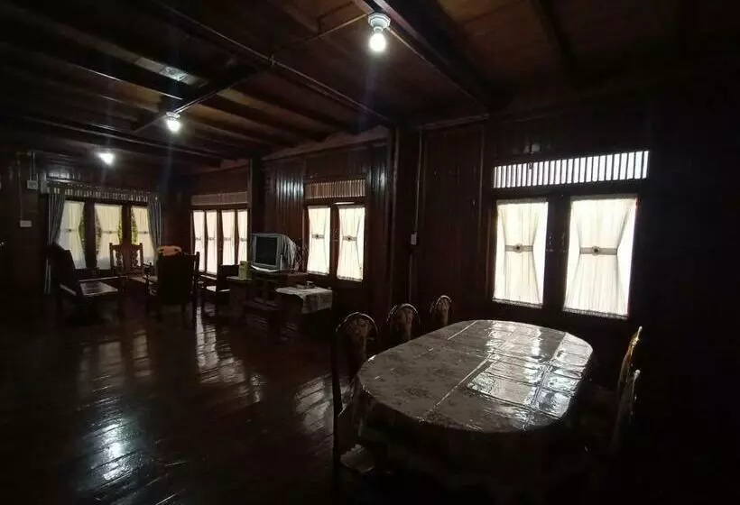 Aamiaismajoitus (B&B) Pondok Berata Dapdap