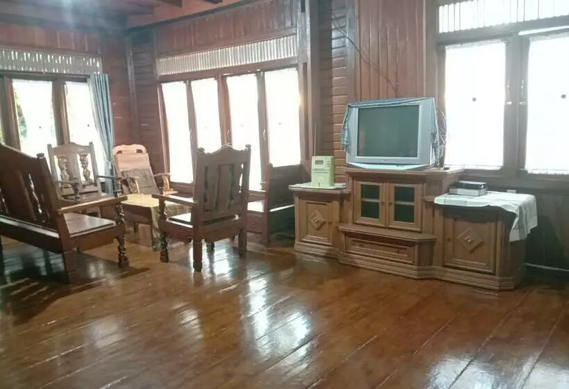 Aamiaismajoitus (B&B) Pondok Berata Dapdap