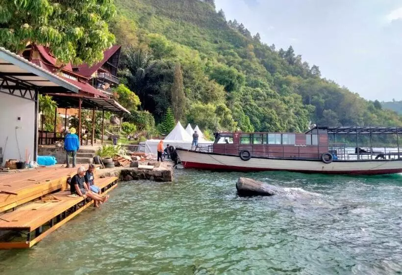 Aamiaismajoitus (B&B) Pondok Berata Dapdap