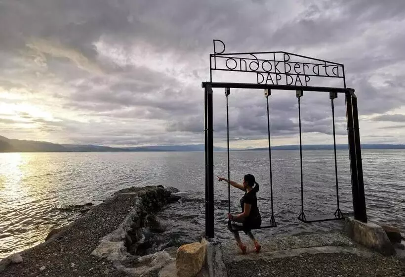 Aamiaismajoitus (B&B) Pondok Berata Dapdap