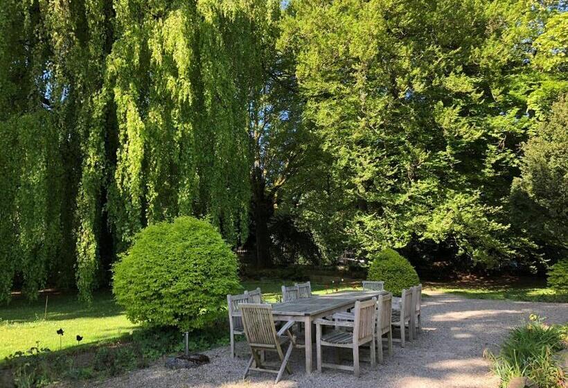 مبيت وإفطار Villa Jakobsbrunnen